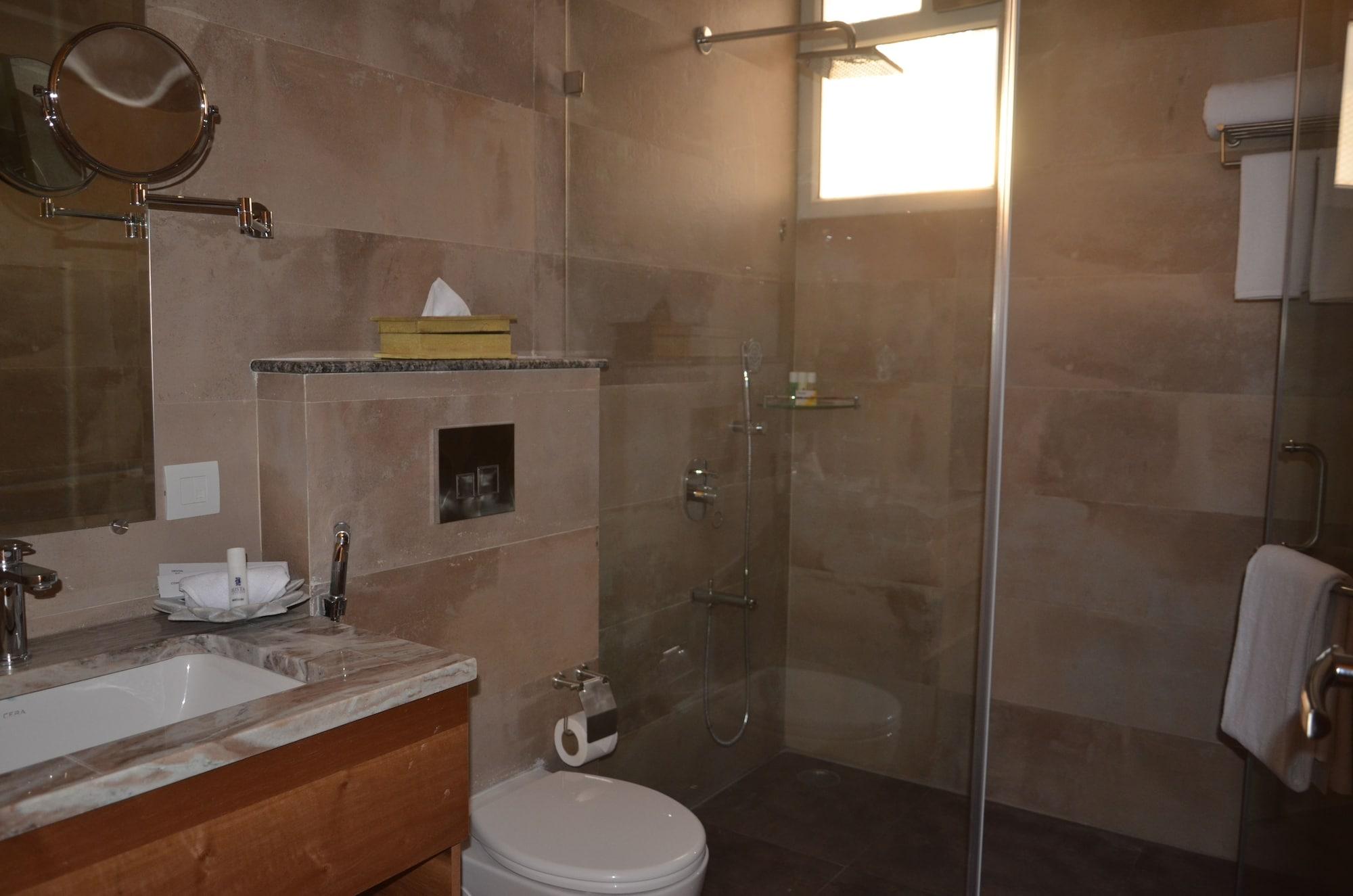 Juesta Sajjangarh & Spa, Resort 5*